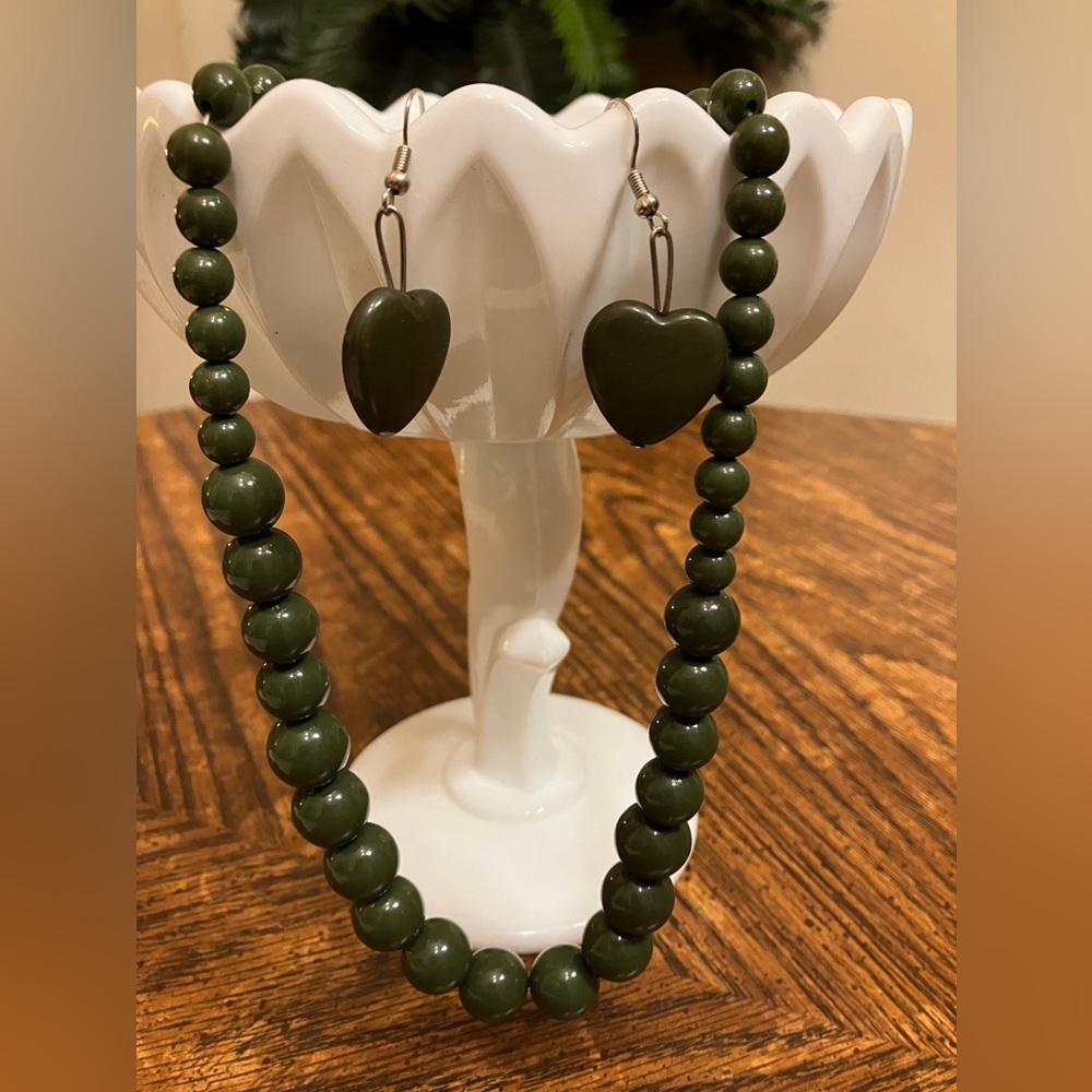 Jade Green Beaded Necklace & Heart Earrings
